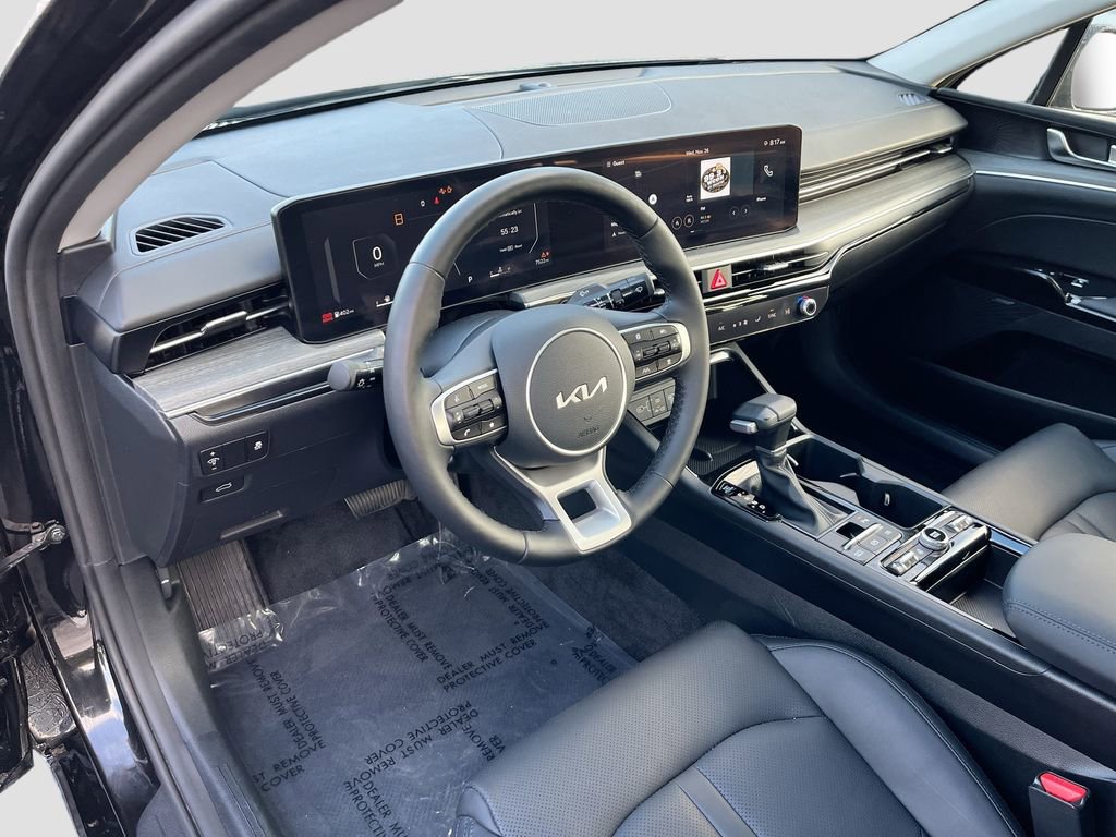 Used 2025 Kia K5 EX image 17