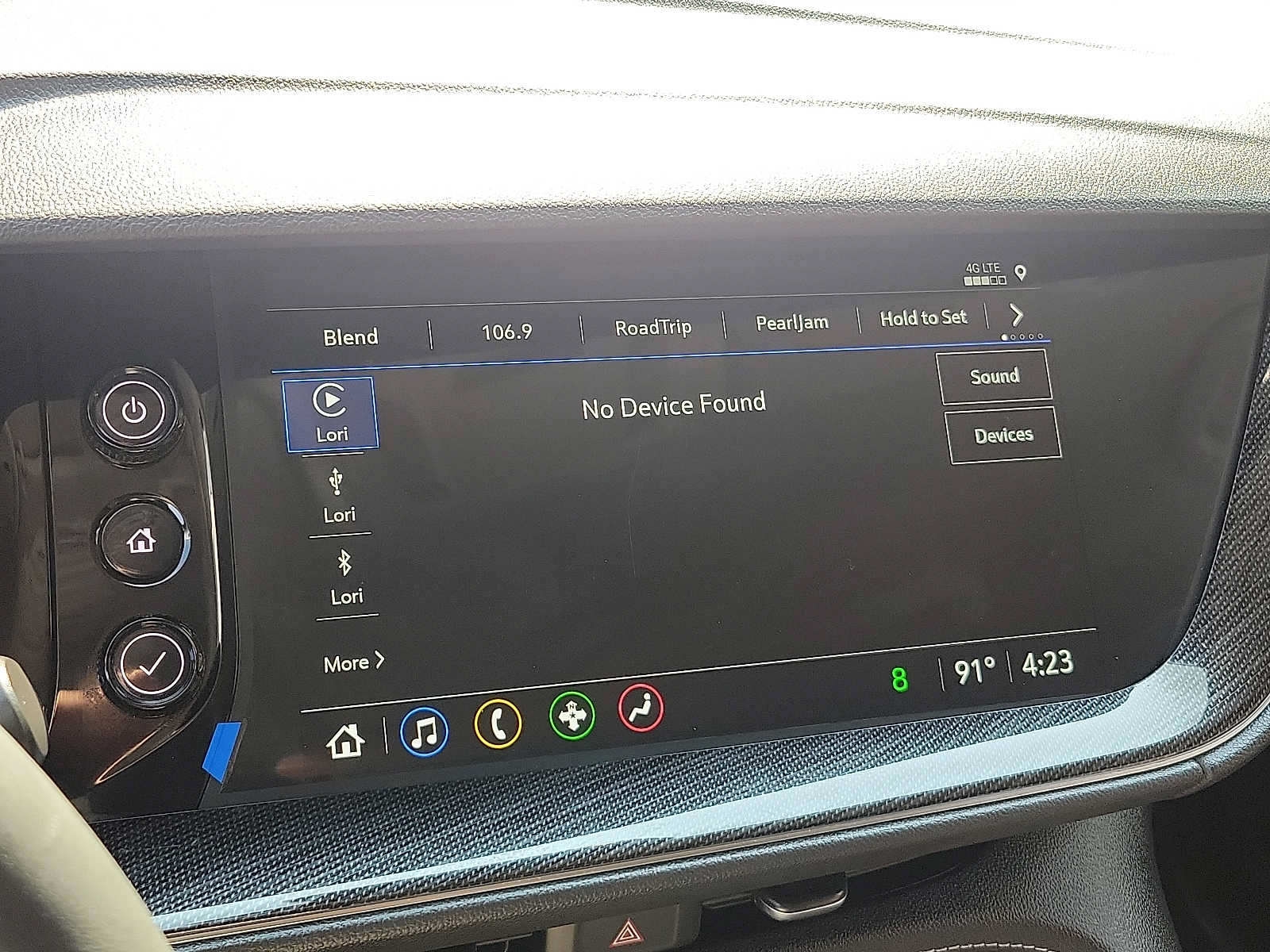 Used 2023 Buick Envision Essence FWD image 16