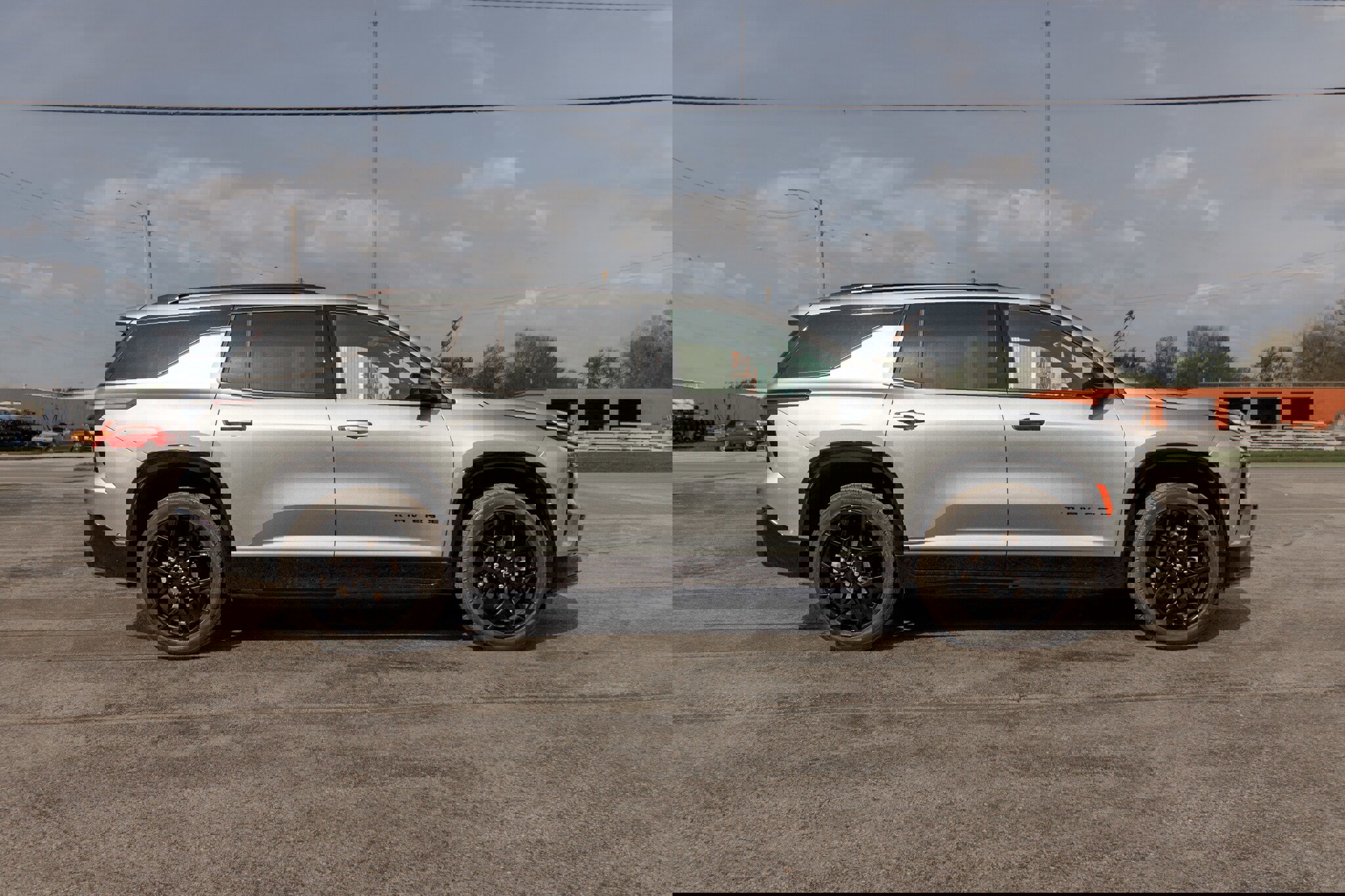 Used 2025 Chevrolet Traverse RS AWD/4WD image 7