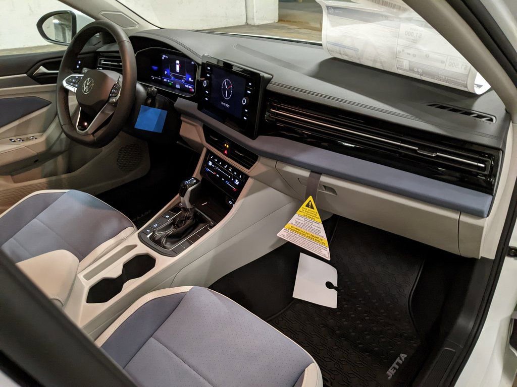 New 2026 Volkswagen Jetta SE image 21