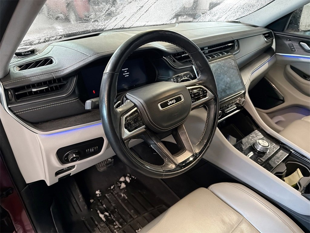 Used 2021 Jeep Grand Cherokee L Overland w/ Advanced Protech Group III image 15