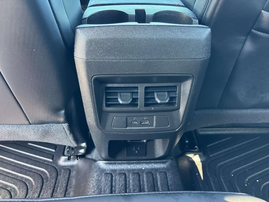 Used 2023 Chevrolet Colorado Z71 w/ Z71 Convenience Package 2 AWD/4WD image 13