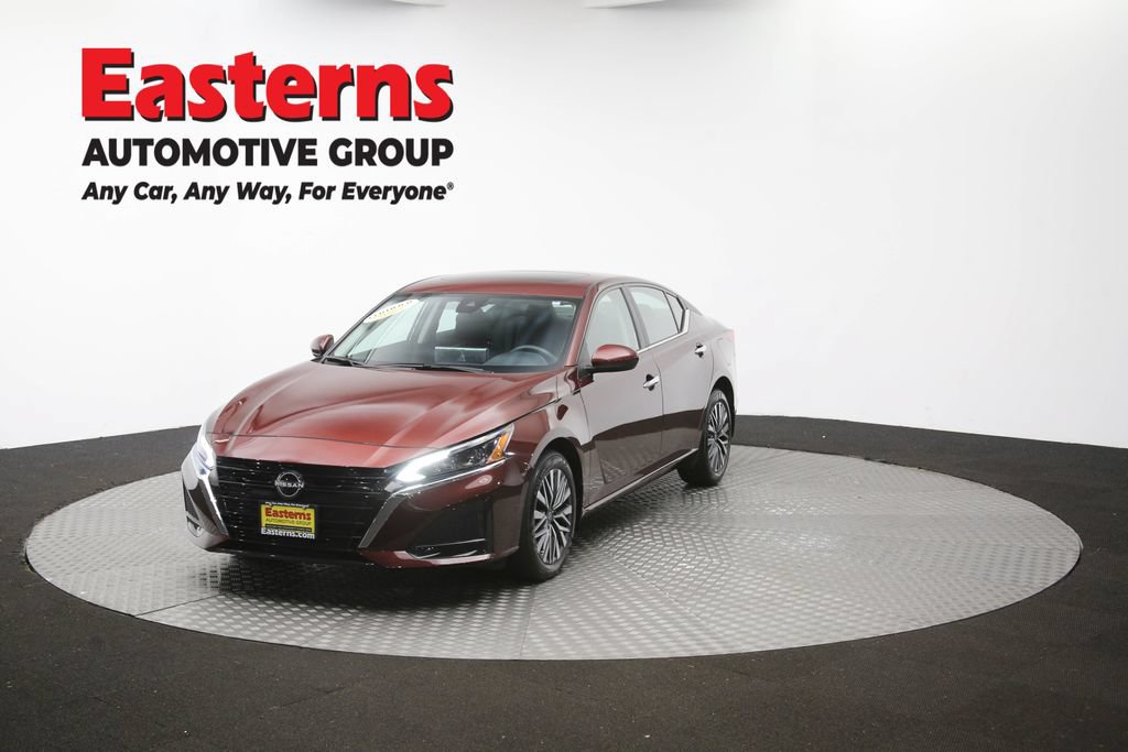 Used 2024 Nissan Altima 2.5 SV w/ SV Premium Package AWD/4WD image 57