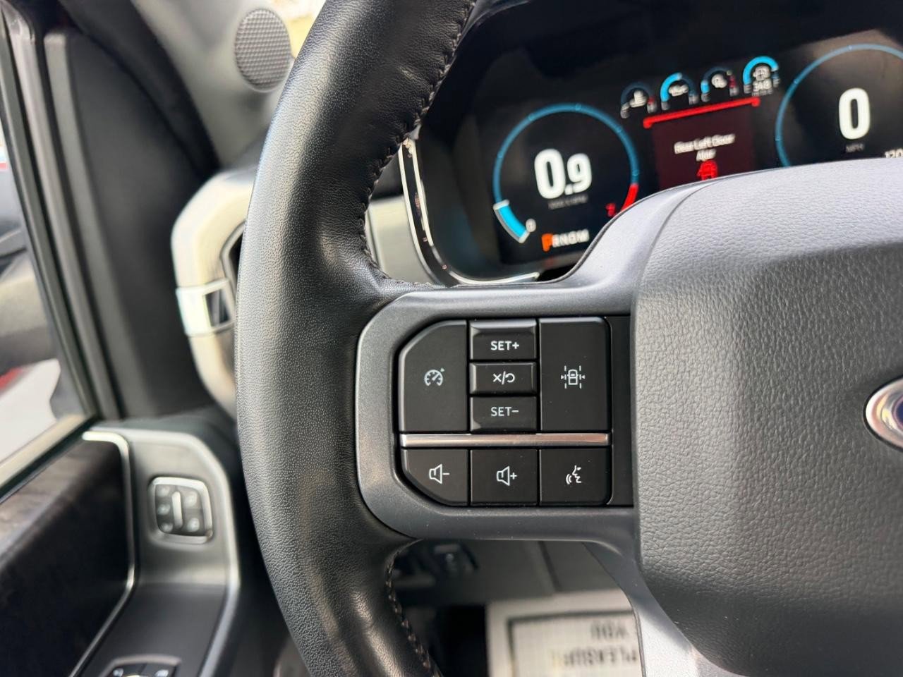Used 2023 Ford F150 Lariat image 12
