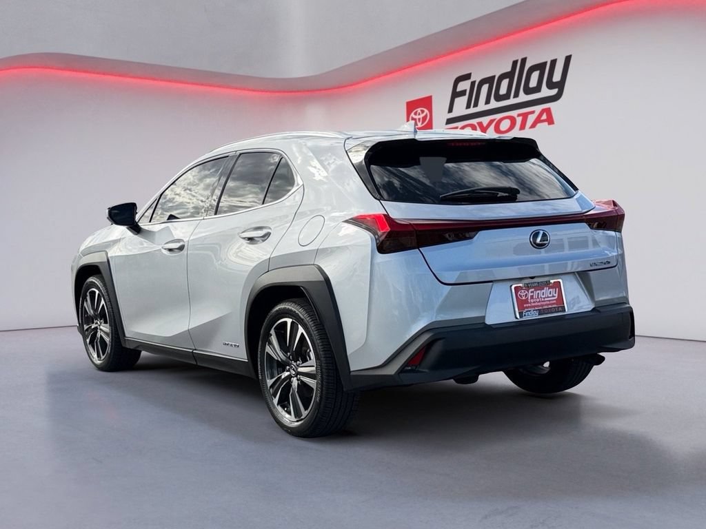 Used 2019 Lexus UX 250h w/ Premium Package AWD/4WD image 2
