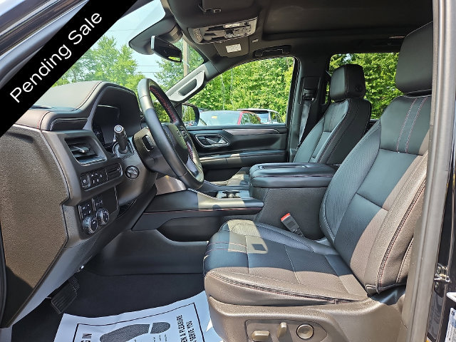 Used 2024 Chevrolet Tahoe RST w/ Luxury Package AWD/4WD image 13