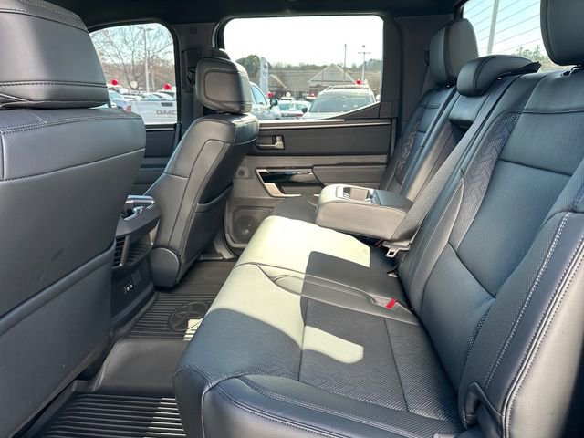 Used 2025 Toyota Tundra Limited AWD/4WD image 12