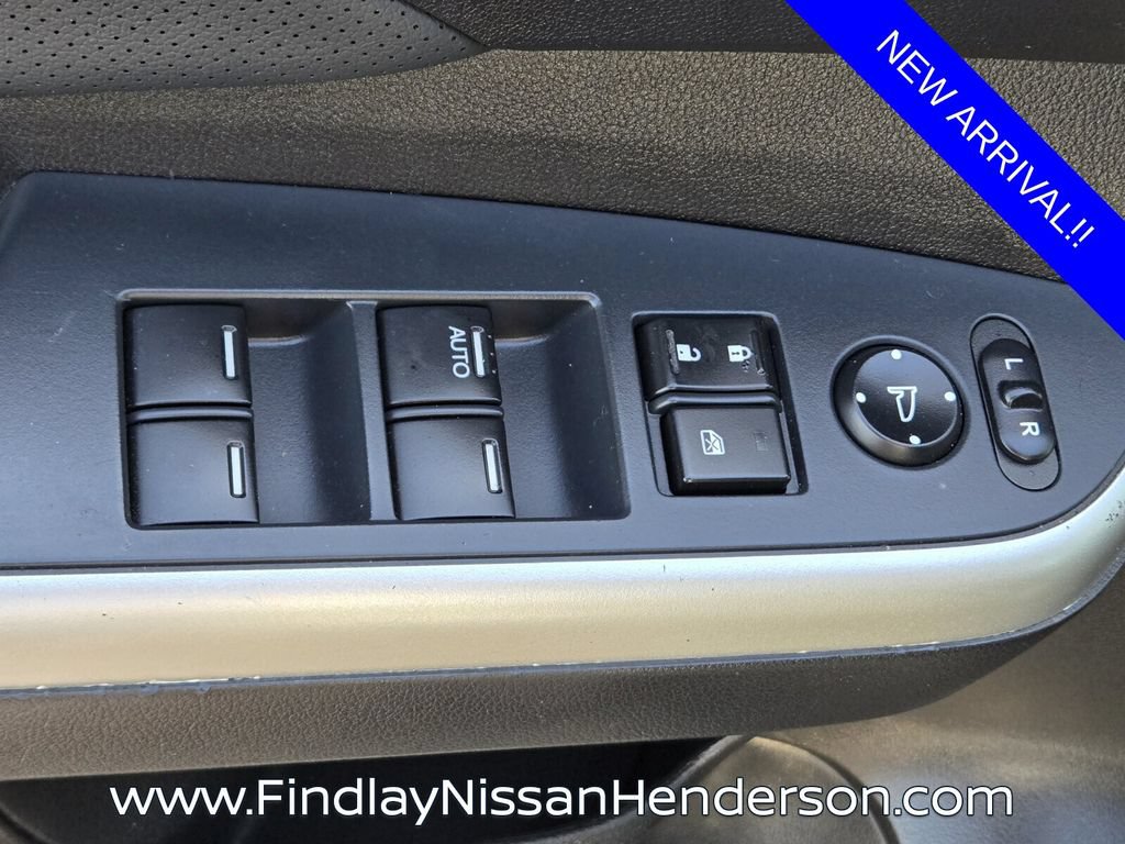 Used 2015 Honda CR-V Touring image 21