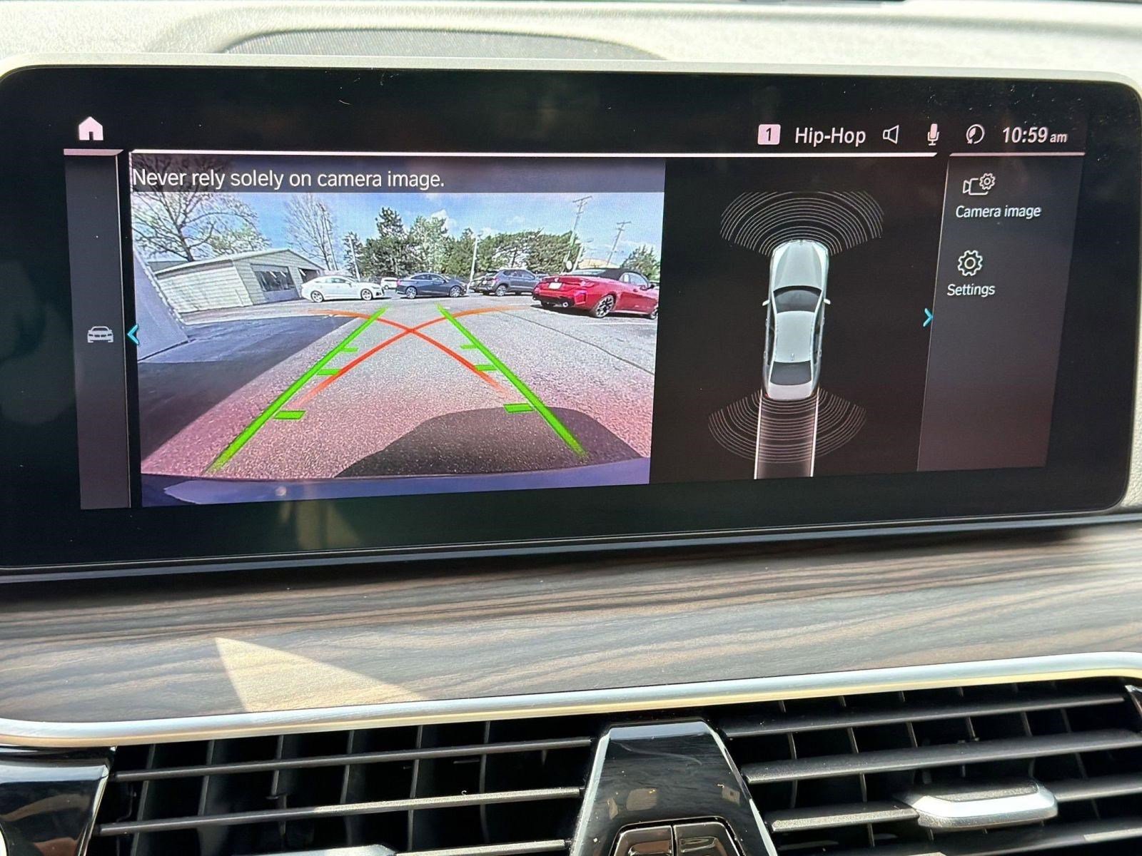 Certified 2023 BMW 530e xDrive w/ Convenience Package image 25