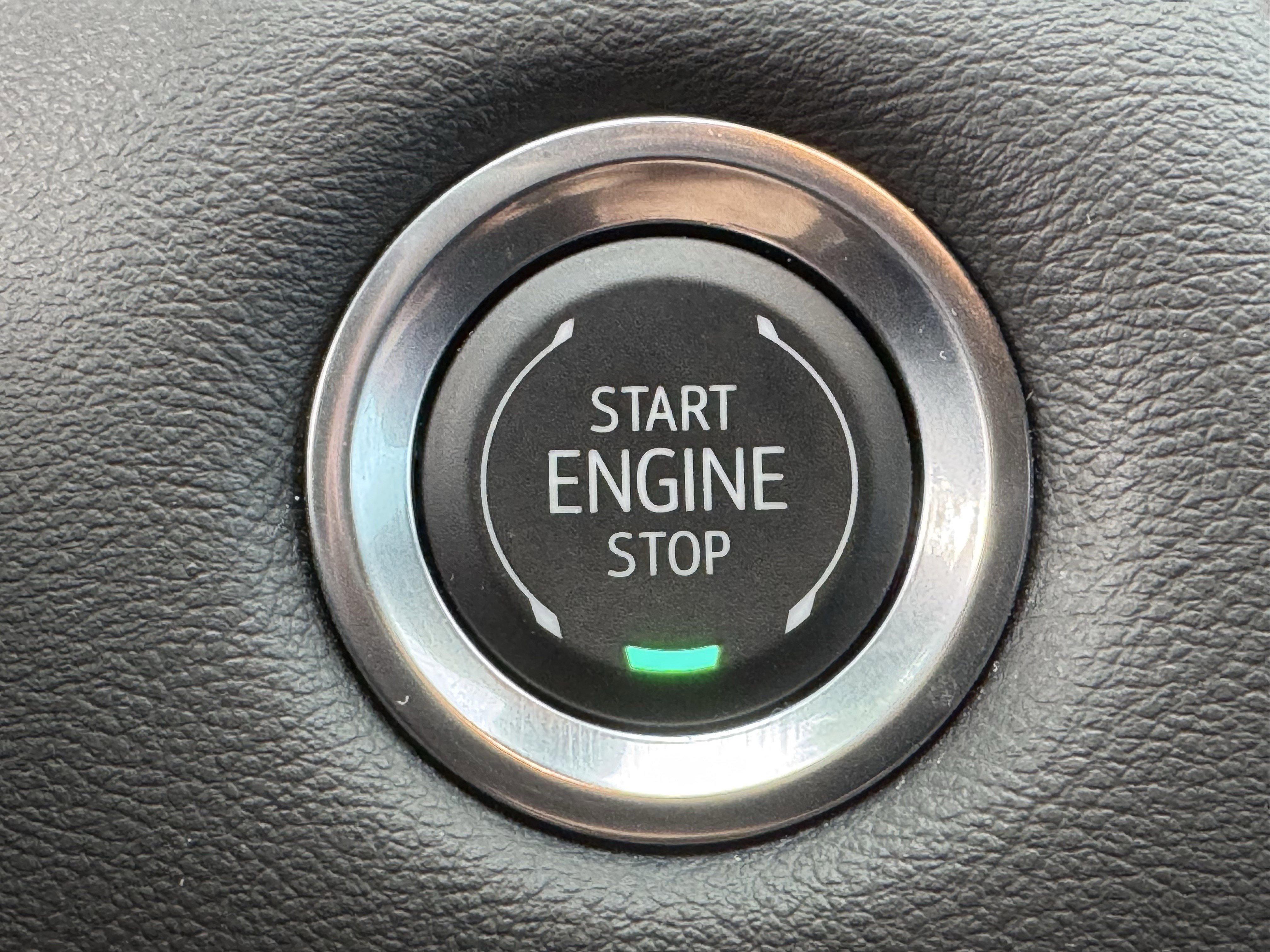 Used 2025 GMC Canyon Elevation w/ Convenience Package image 24