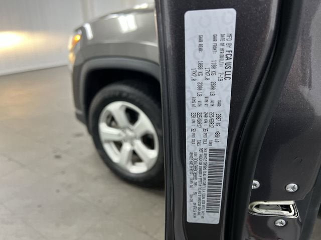 Used 2019 Jeep Compass Latitude w/ Popular Equipment Group AWD/4WD image 33