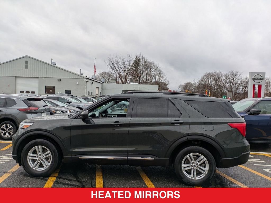 Used 2022 Ford Explorer XLT image 7