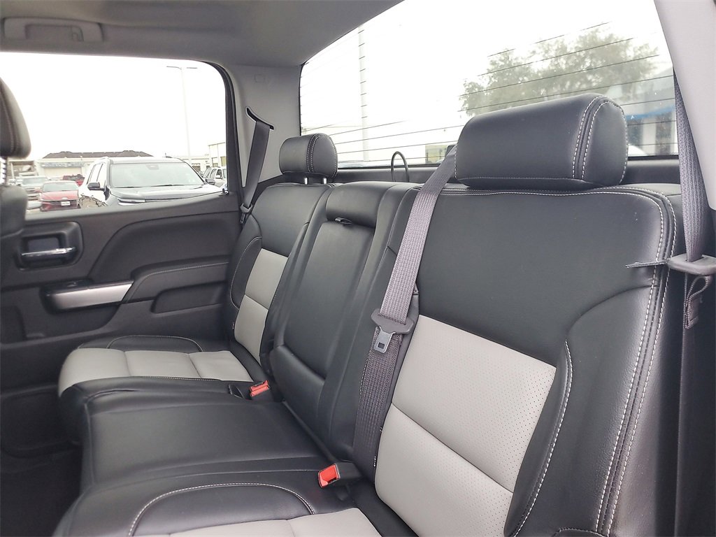 Used 2018 Chevrolet Silverado 1500 LT w/ Texas Edition image 10