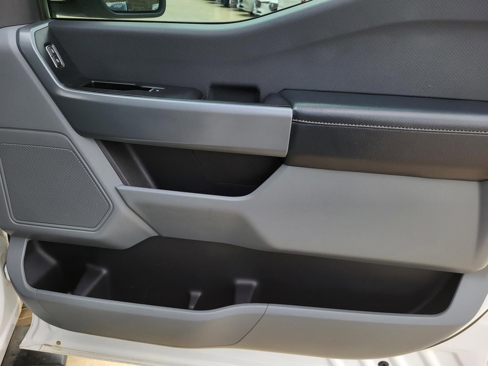 Used 2021 Ford F150 XLT w/ Trailer Tow Package image 7