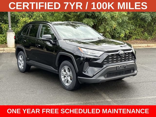 Used 2025 Toyota RAV4 XLE AWD/4WD image 1