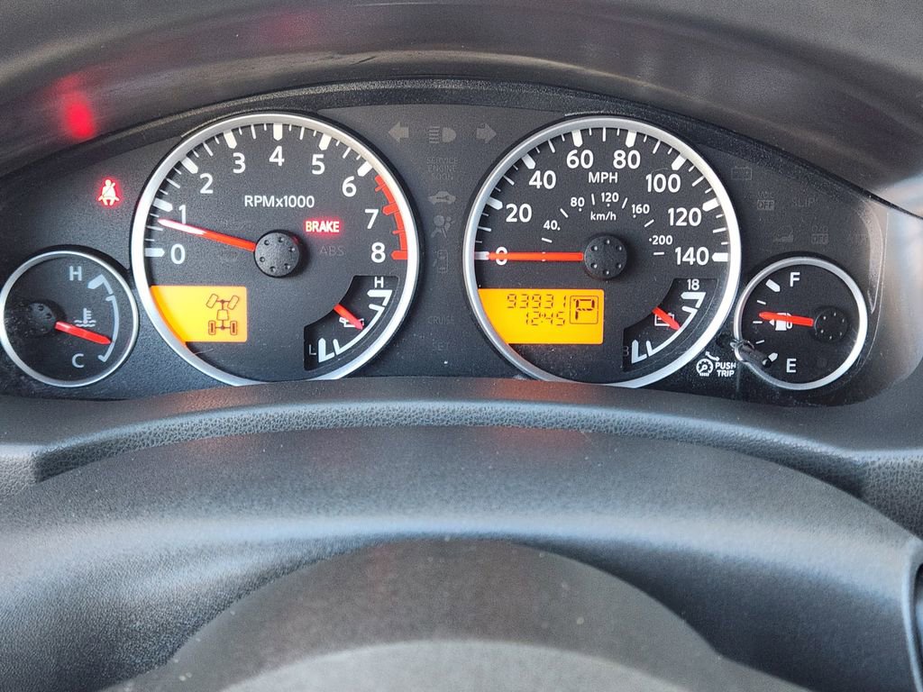 Used 2010 Nissan Pathfinder S image 17