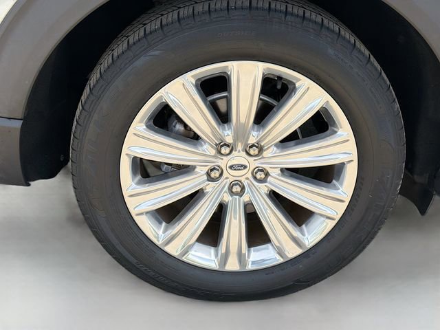 Used 2020 Ford Explorer Limited RWD image 9