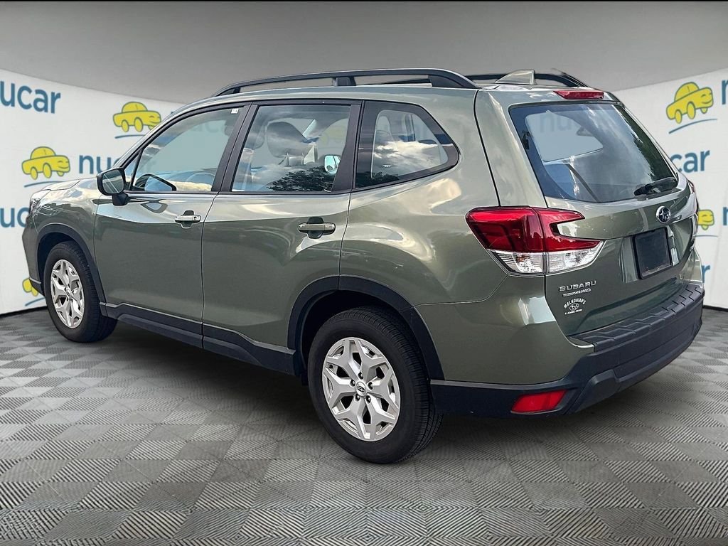 Used 2021 Subaru Forester AWD/4WD image 5