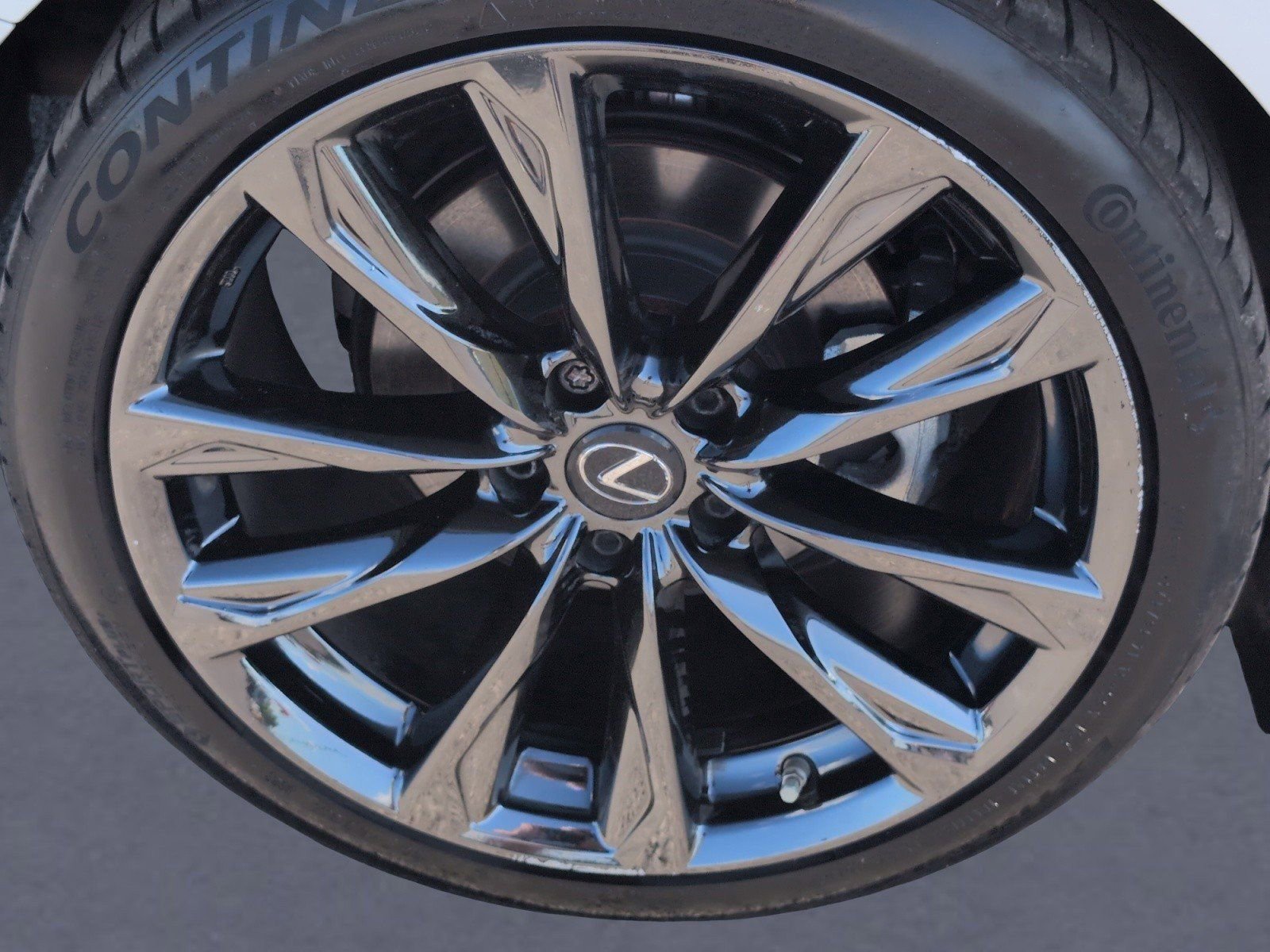 Used 2022 Lexus IS 350 F Sport RWD image 39