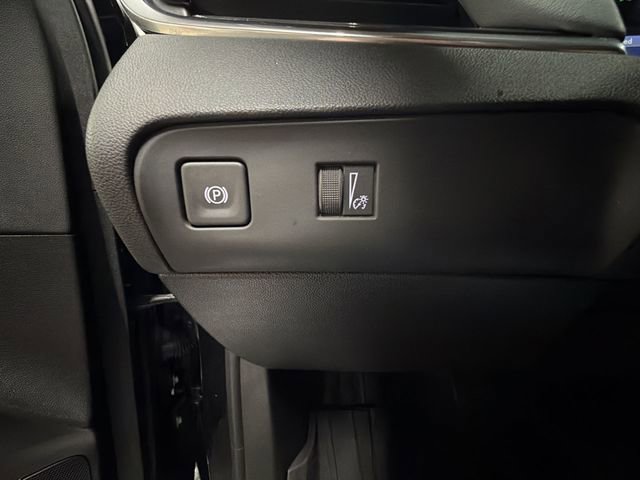 Certified 2024 Buick Enclave Essence w/ Experience Buick Package image 18