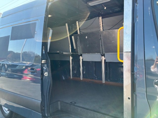Used 2019 Mercedes-Benz Sprinter 144 image 12