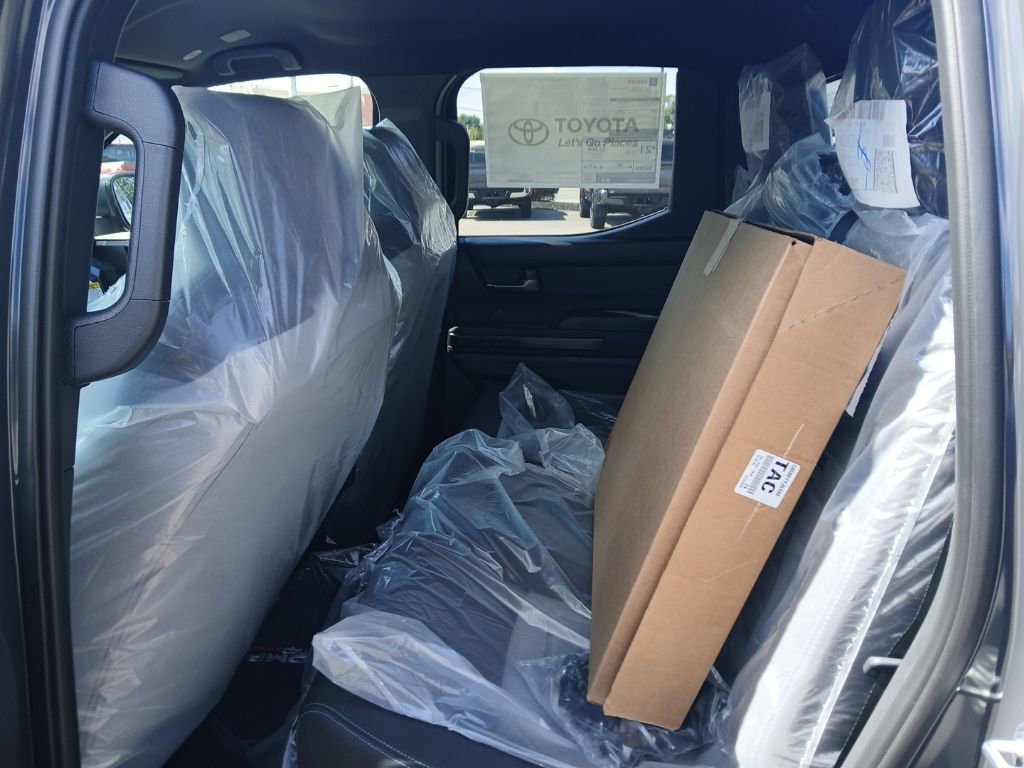 New 2025 Toyota Tacoma TRD Off-Road image 7