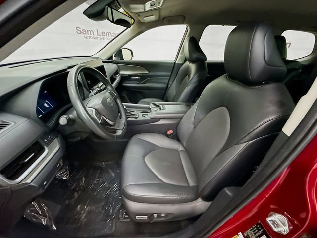 Used 2024 Toyota Grand Highlander XLE image 21