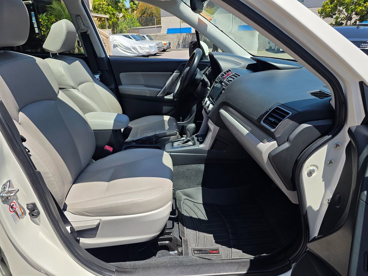 Used 2016 Subaru Forester 2.5i Touring w/ Popular Package #2 AWD/4WD image 14
