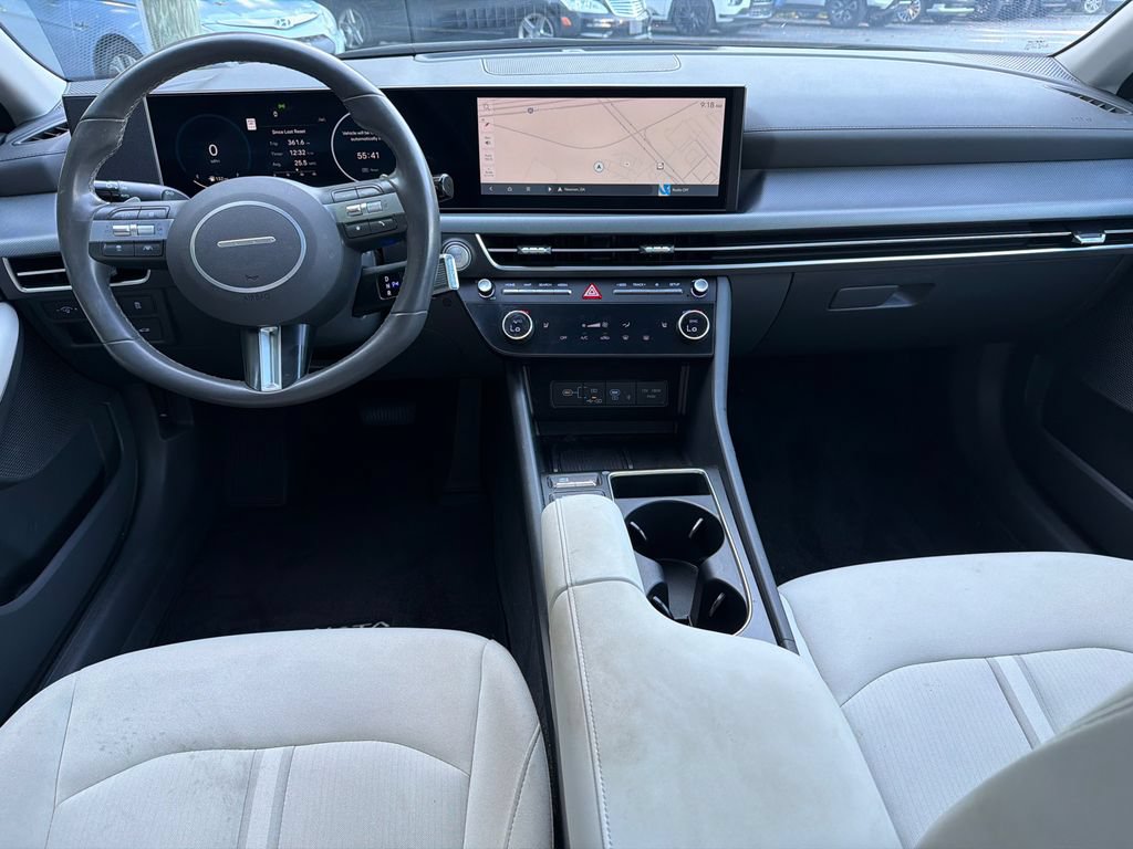 Used 2025 Hyundai Sonata SEL FWD image 22