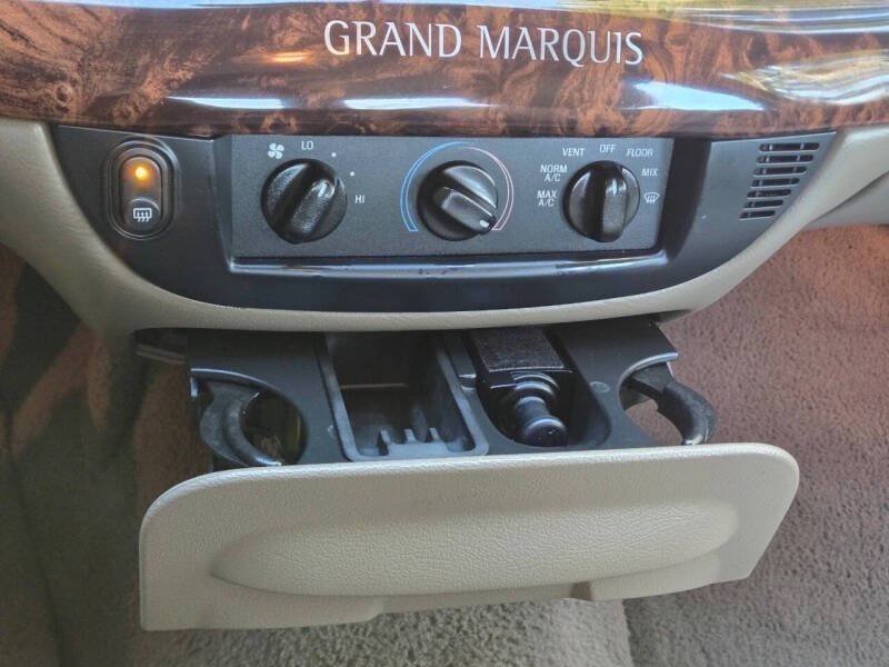 Used 2004 Mercury Grand Marquis GS RWD image 20
