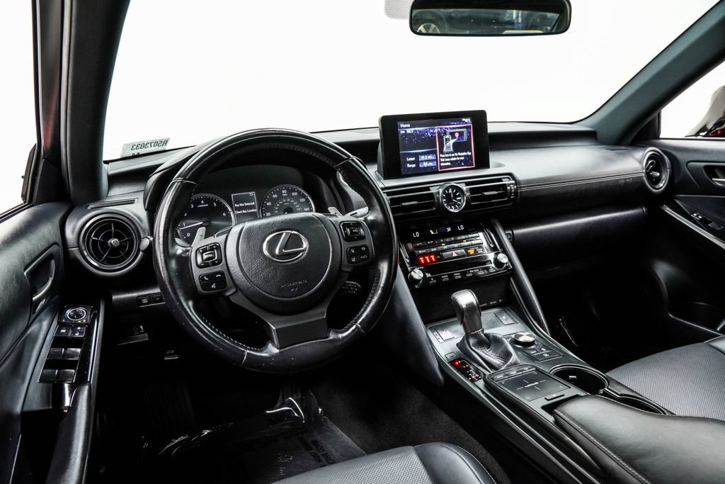 Used 2024 Lexus IS 350 F Sport RWD image 4