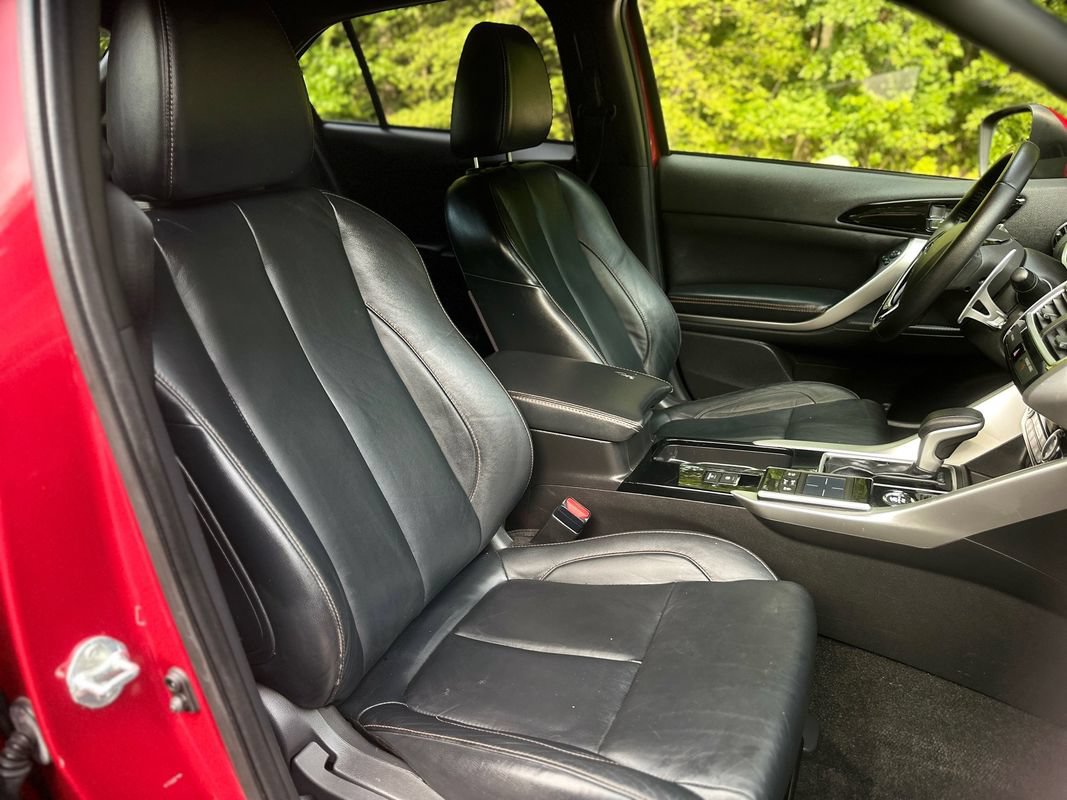 Used 2020 Mitsubishi Eclipse Cross SEL AWD/4WD image 16