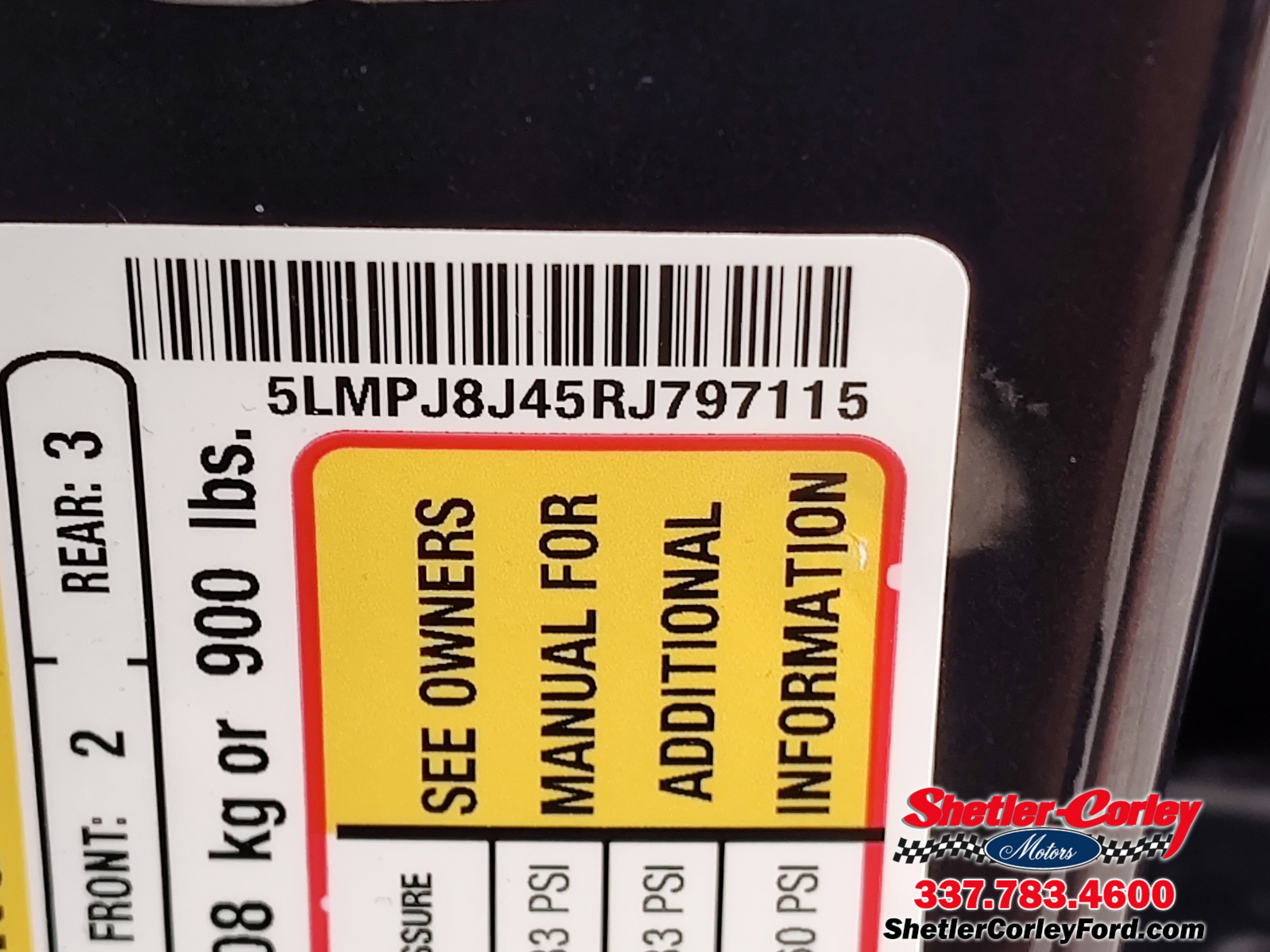 Used 2024 Lincoln Nautilus Premier image 15