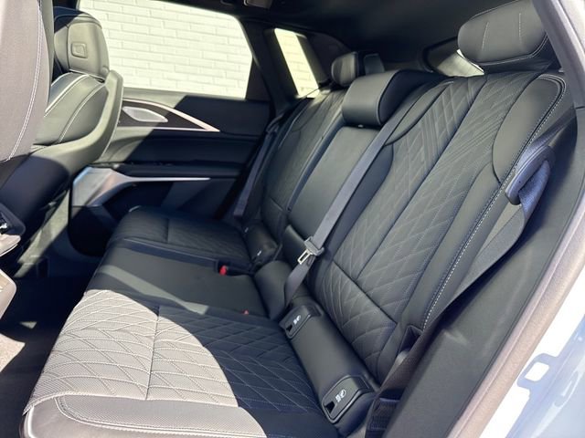 New 2026 Cadillac Lyriq V image 7