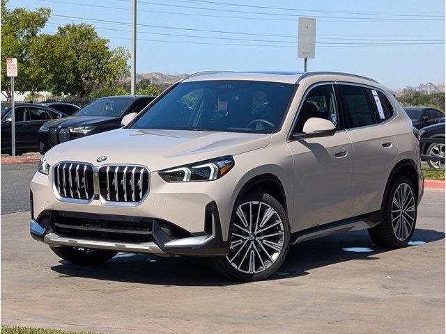 New 2026 BMW X1 xDrive28i w/ Technology Package AWD/4WD image 1