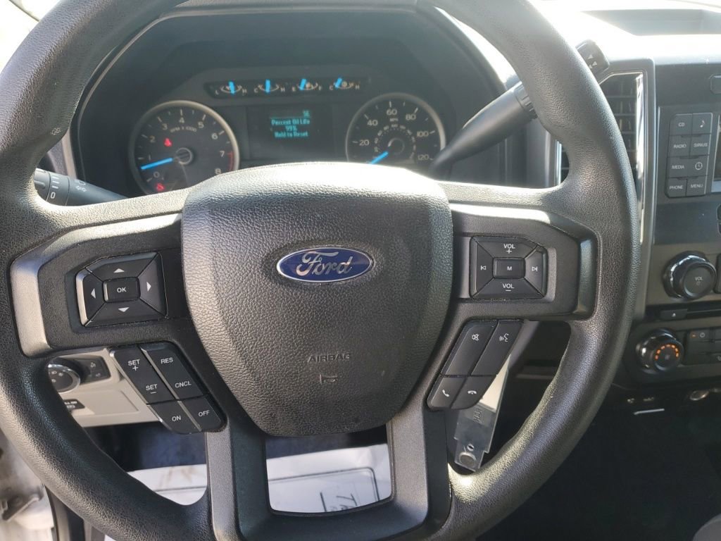 Used 2015 Ford F150 XLT image 18