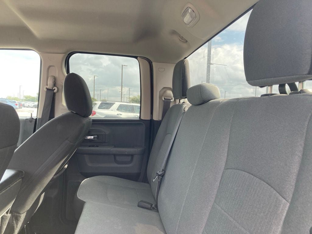 Used 2024 RAM 1500 Classic SLT AWD/4WD image 11