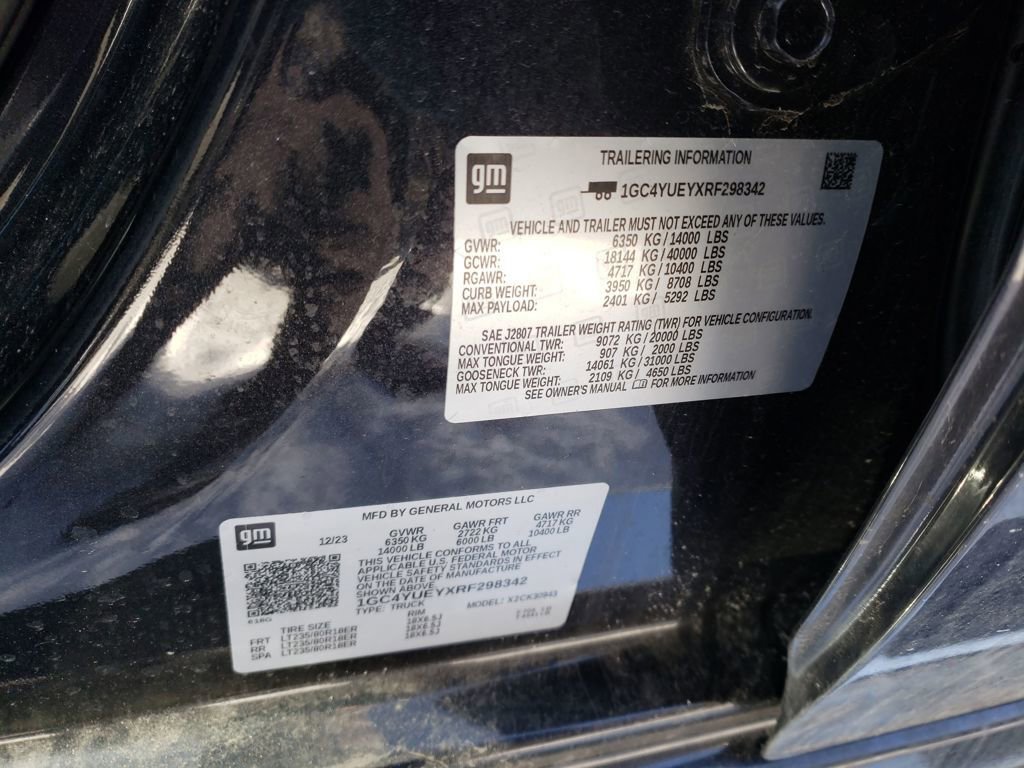 Used 2024 Chevrolet Silverado 3500 LTZ w/ LTZ Plus Package image 30