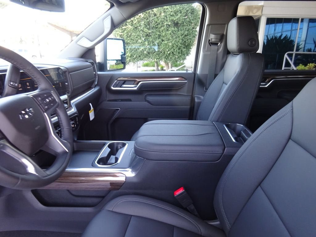 New 2026 Chevrolet Silverado 3500 LT w/ Trail Boss Package AWD/4WD image 13
