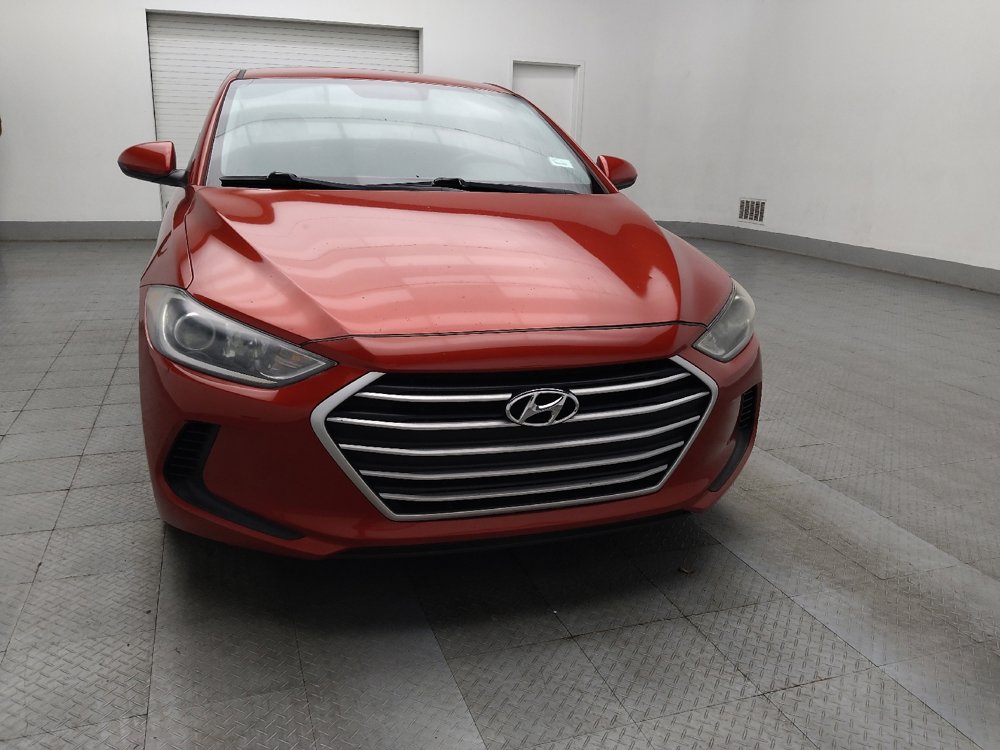 Used 2017 Hyundai Elantra SE w/ Cargo Package FWD image 14