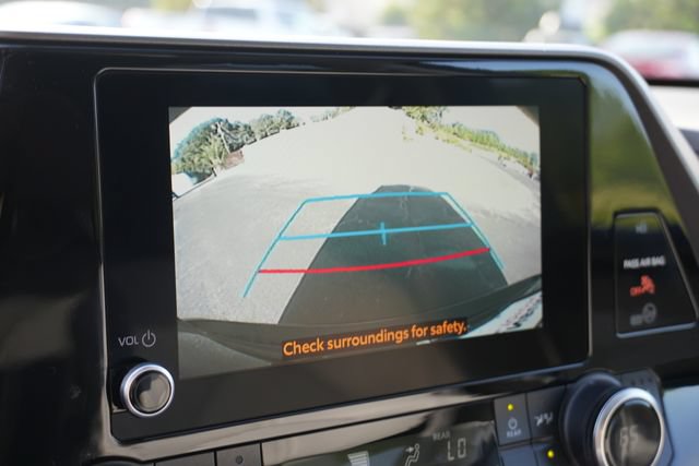 Used 2023 Toyota Highlander XLE FWD image 35