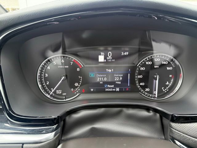 Used 2024 Cadillac XT5 Premium Luxury AWD/4WD image 17
