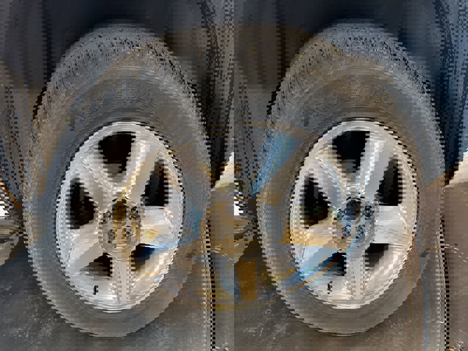 Used 2010 Chevrolet Tahoe LTZ RWD image 10