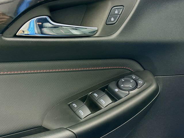 Used 2024 Chevrolet TrailBlazer RS w/ Convenience Package image 19