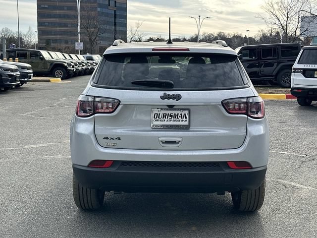 New 2026 Jeep Compass Latitude AWD/4WD image 3
