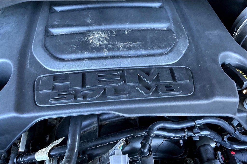 Used 2019 RAM 1500 Rebel image 31