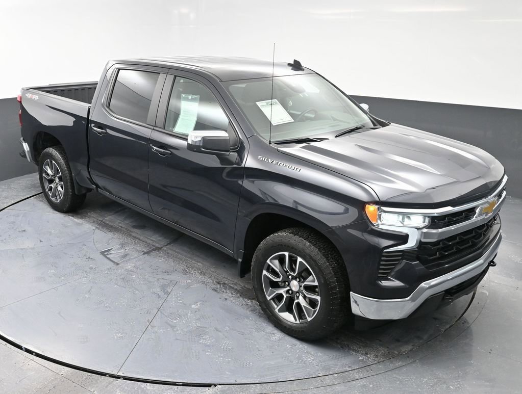 Used 2024 Chevrolet Silverado 1500 LT image 42