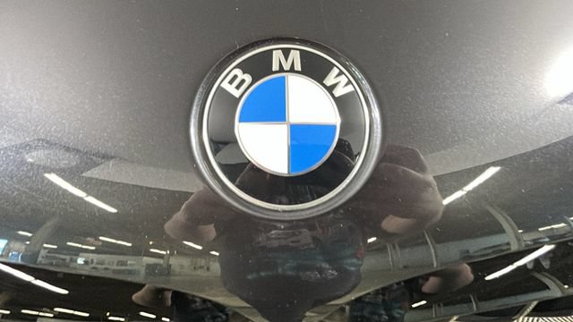 Used 2022 BMW X5 xDrive40i AWD/4WD image 9