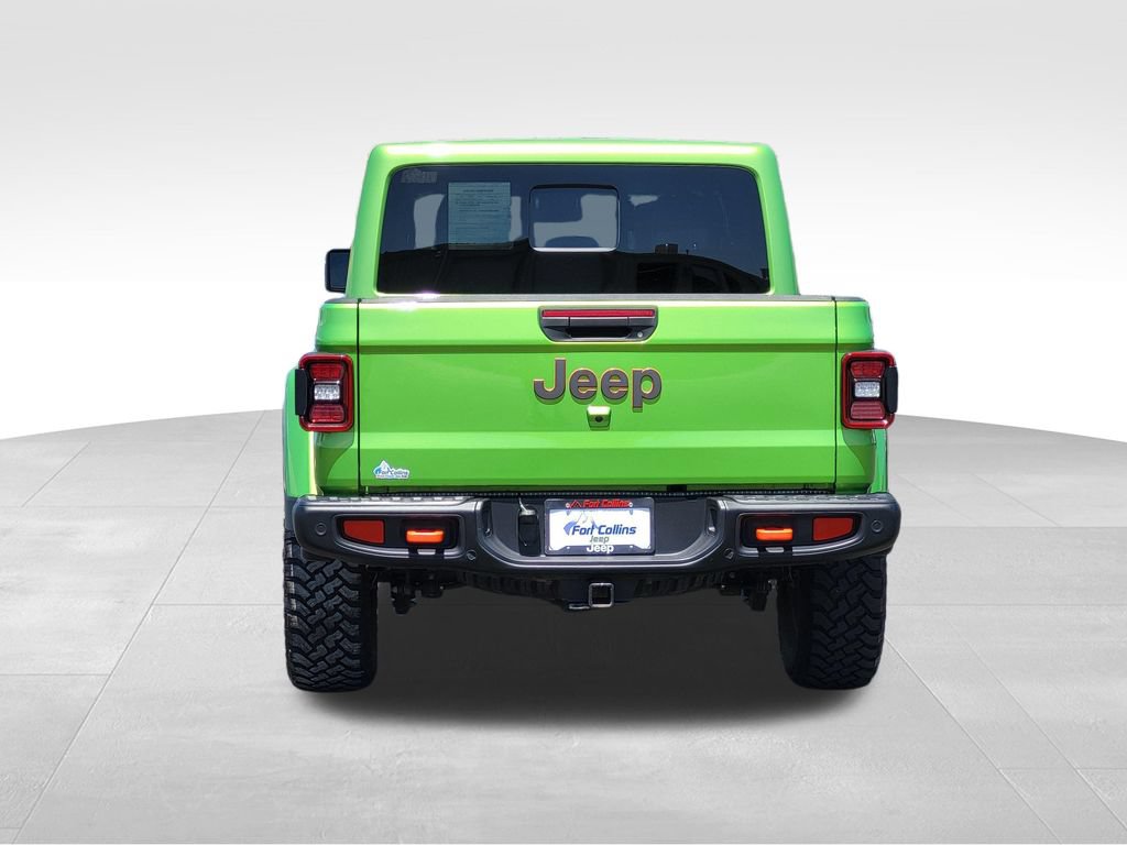 Used 2025 Jeep Gladiator Mojave AWD/4WD image 3