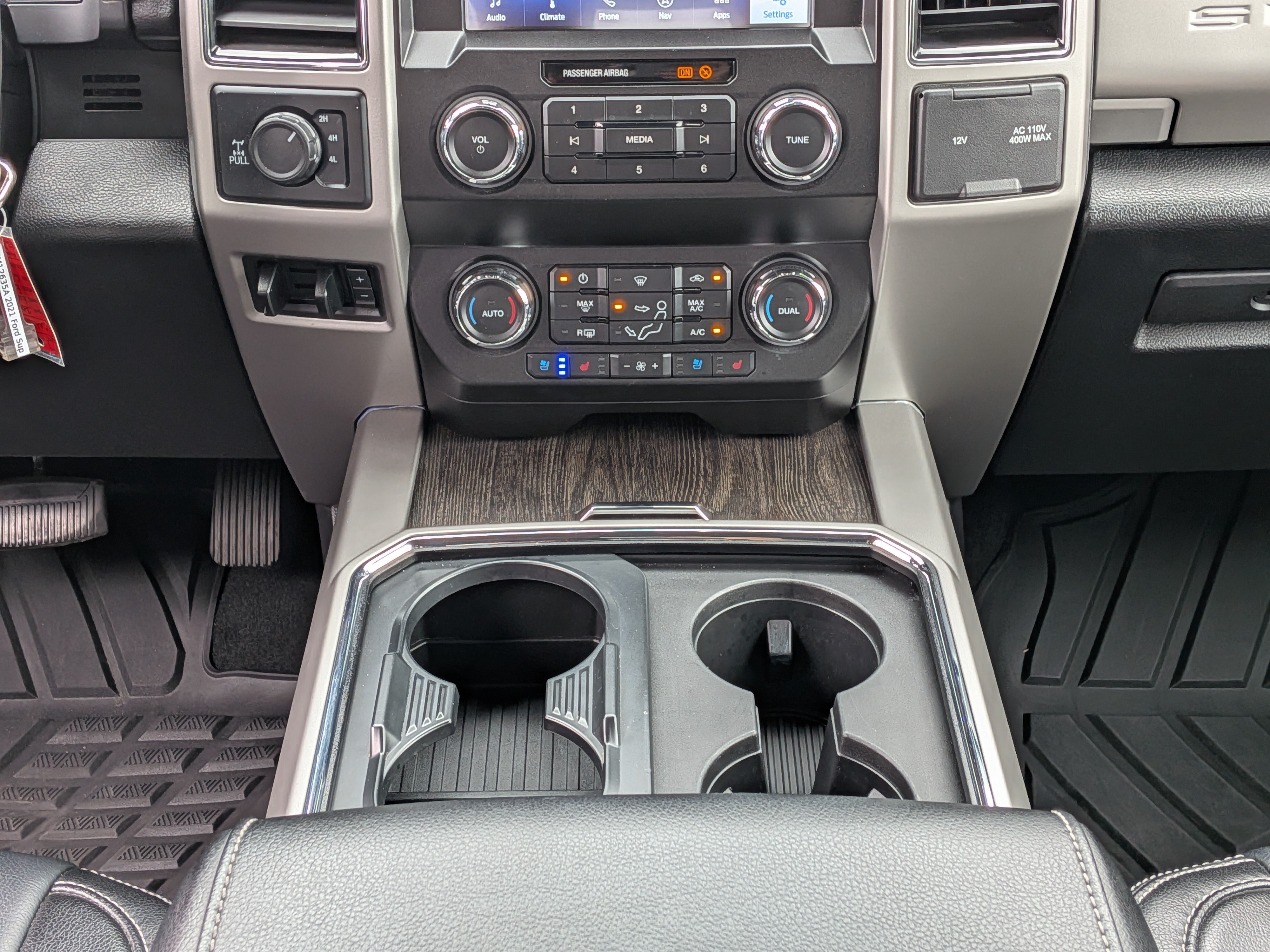 Used 2021 Ford F250 Lariat w/ Lariat Value Package AWD/4WD image 20